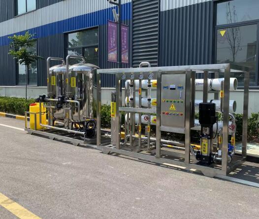 10噸軟化水設備發往駐馬店市